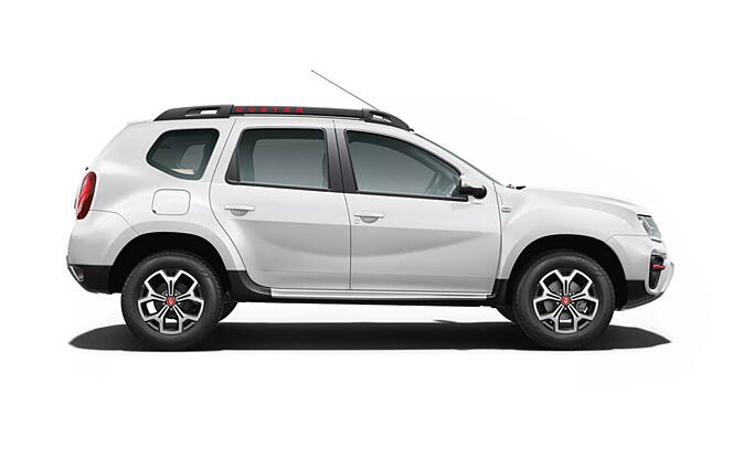 Renault Duster - Pearl White