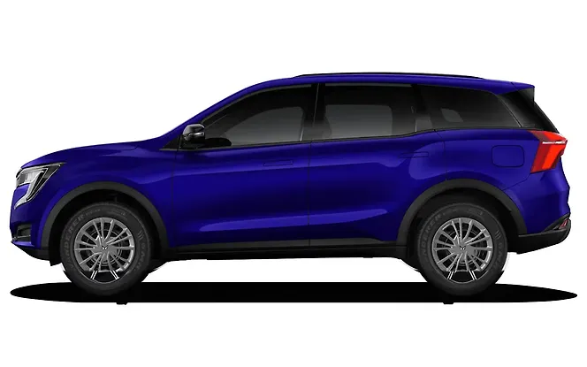 Mahindra Old Generation XUV700 Electric Blue