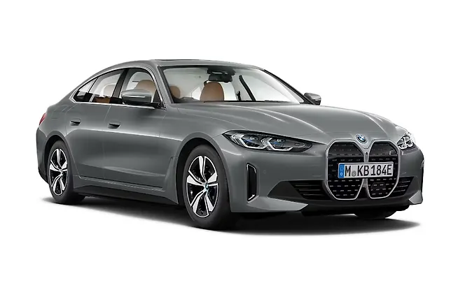 BMW i4 Skyscraper Grey metallic