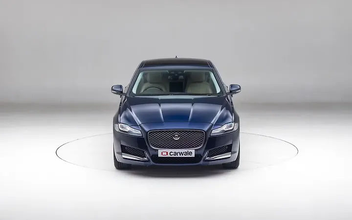 Jaguar XF 360 view Jaguar XF 360 view