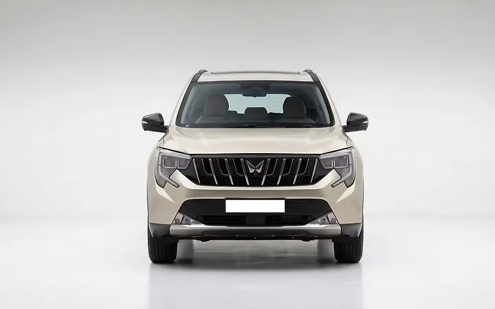 Mahindra XUV 7XO 360 view Mahindra XUV 7XO 360 view