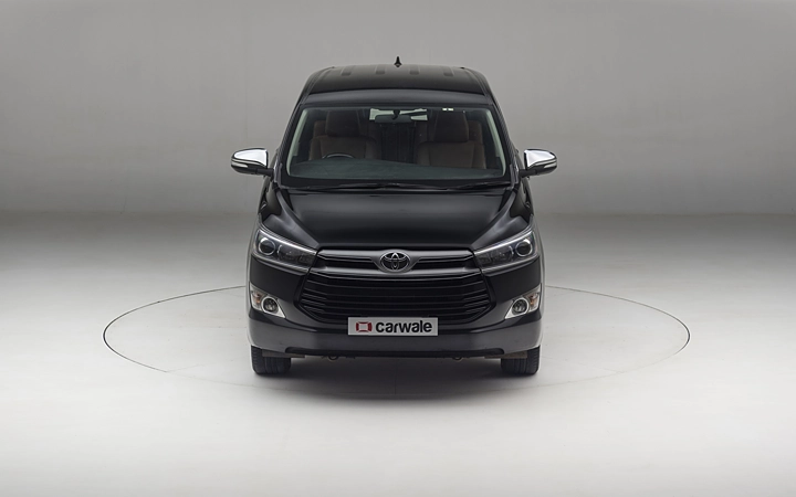 Toyota Innova Crysta [2020-2023] 360 view