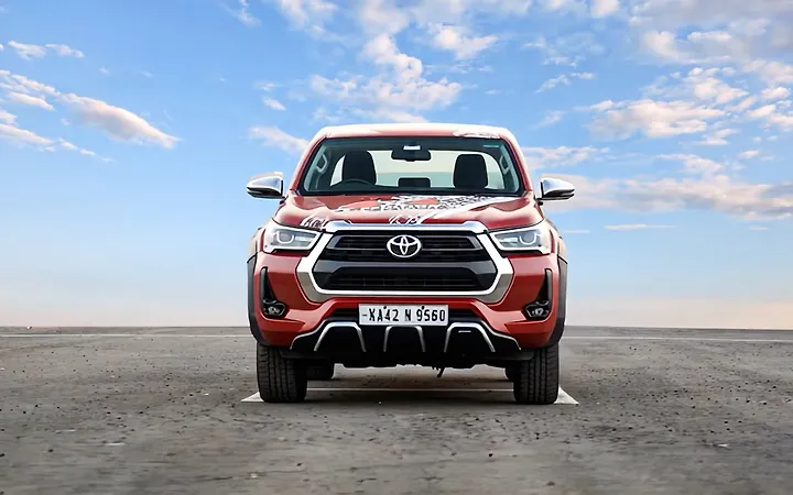 Toyota Hilux 360 view Toyota Hilux 360 view